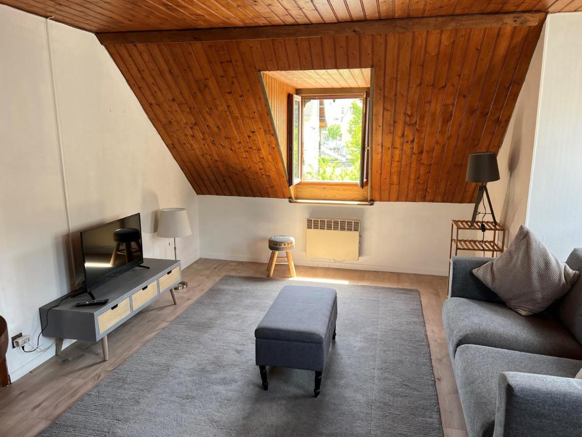 Top Floor Apartment With Mountain Views In The Centre Of Argeles Gazost Dış mekan fotoğraf